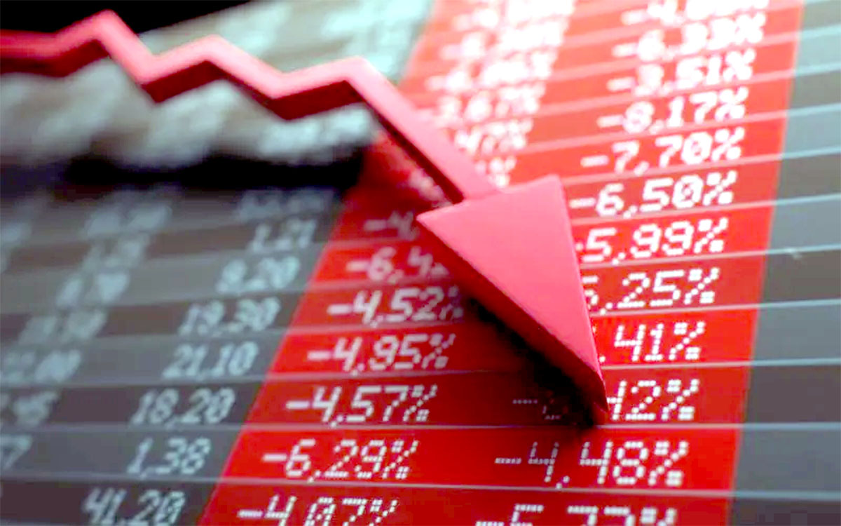 Sensex falls over 700 points in early trade.